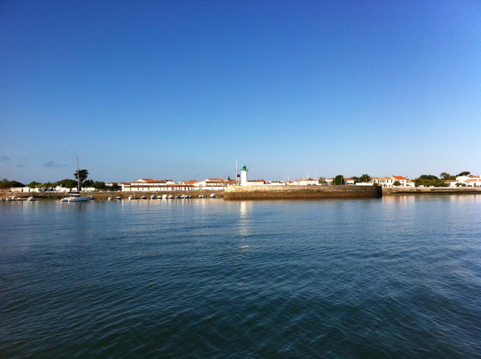 Port de La Flotte vue de la mer - Kévin le Goff