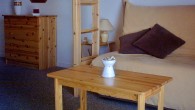 Localisation: Saint Martin Type de logement: Appartement / Studio Saison de location: Location saisonnière Budget par semaine: Prix semaine juillet/août mini/maxi: 366€/459€ Prix semaine autres mois mini/maxi: 260€/305€ Possibilité de...